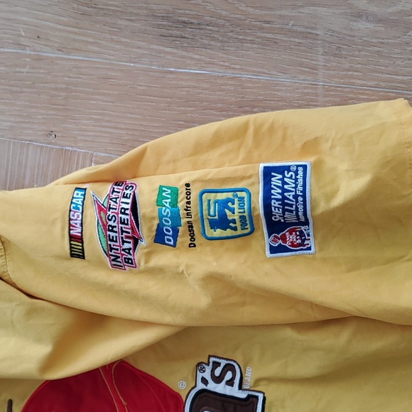 Kyle Busch Nascar Pit Crew Shirt - Picture 4 of 5